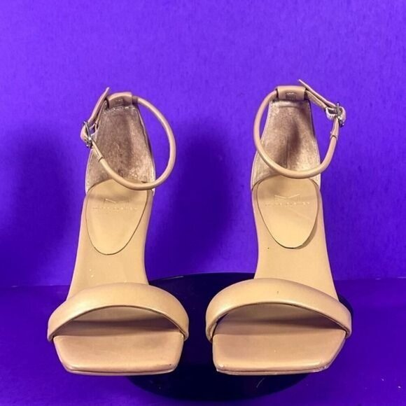 Marc Fisher Brown Leather Derine High Heel‎ Dress Sandals Shoe Size 7 - Picture 2 of 7